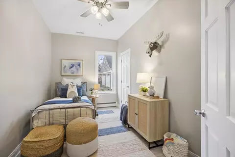 Bedroom - 806 Walnut St, Batavia, IL 60510 photo 3 of 4