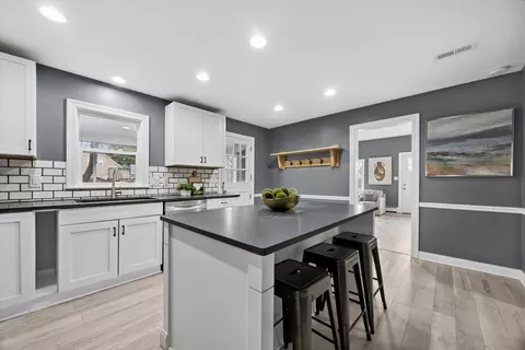 Kitchen - 806 Walnut St, Batavia, IL 60510 photo 2 of 3