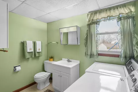 205 Blackhawk Dr, Park View, IA 52748 photo 11