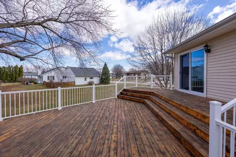 205 Blackhawk Dr, Park View, IA 52748 photo 37