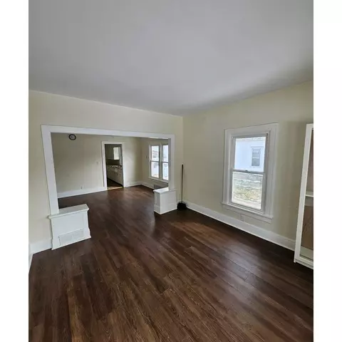 Living - 409 E 5th St, Rock Falls, IL 61071 photo 2 of 6