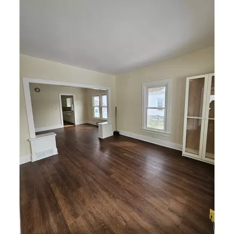 Living - 409 E 5th St, Rock Falls, IL 61071 photo 1 of 6