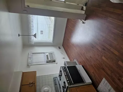 10552 S Eberhart Ave, Chicago, IL 60628 photo 7