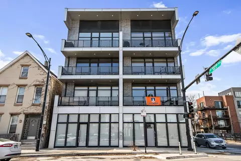 1203 W Augusta Blvd #3N, Chicago, IL 60642