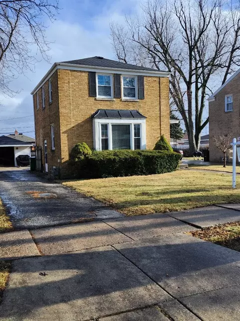 1433 Bristol Ave, Westchester, IL 60154