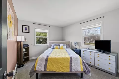 Bedroom - 2113 Sumac Dr, Champaign, IL 61821 photo 3 of 6