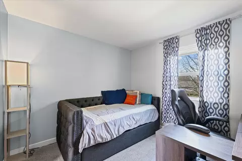 Bedroom - 2113 Sumac Dr, Champaign, IL 61821 photo 6 of 6