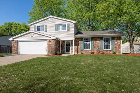 1615 S Harvard Ave, Arlington Heights, IL 60005