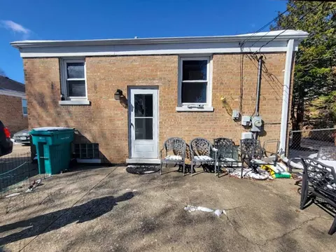 Exterior - 449 N Jackson Blvd, Hillside, IL 60162 photo 2 of 2