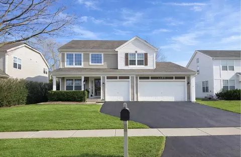 1195 Hadley Cir, Gurnee, IL 60031