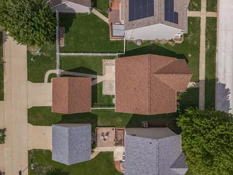 View/Area - 1109 Chippewa St, Normal, IL 61761 photo 2 of 3
