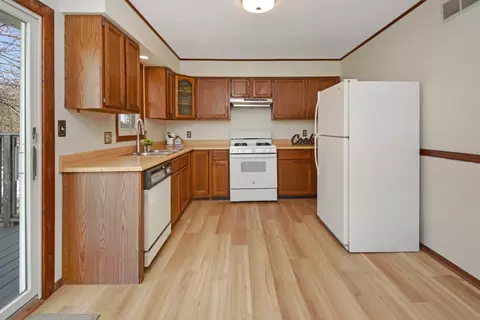 Kitchen - 712 E Lincoln St, Bloomington, IL 61701 photo 1 of 6