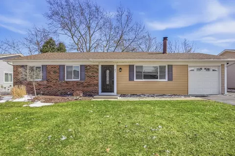 41 Willow Rd, Matteson, IL 60443