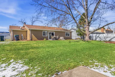 Exterior - 41 Willow Rd, Matteson, IL 60443 photo 2 of 4