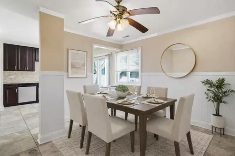 Dining - 41 Willow Rd, Matteson, IL 60443 photo 1 of 1