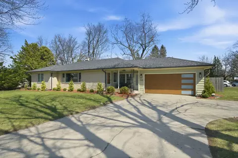 1920 S 4th St, Dekalb, IL 60115