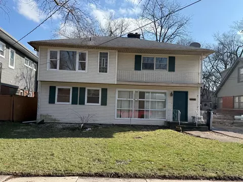 1415 Burr Oak Rd, Homewood, IL 60430
