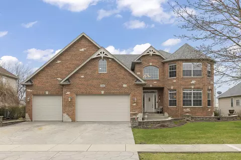 13452 Skyline Dr, Plainfield, IL 60585