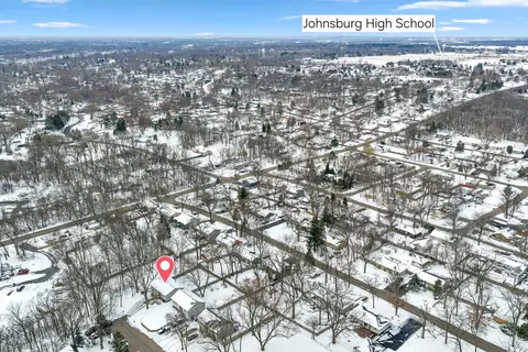 View/Area - 5615 Bunny Ave, Mchenry, IL 60051 photo 10 of 10