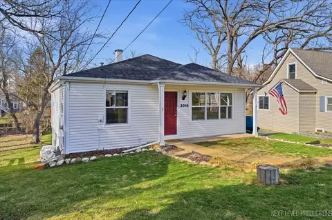 Exterior - Undisclosed, Cary, IL 60013 photo 8 of 8