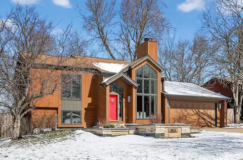 853 Bonnie Brae Ln, Bolingbrook, IL 60440