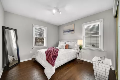 Bedroom - 17509 Maple Ave, Lansing, IL 60438 photo 1 of 5