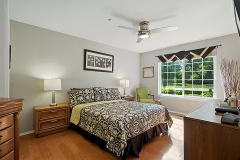 Bedroom - 401 Cromwell Cir #4, Bartlett, IL 60103 photo 1 of 5