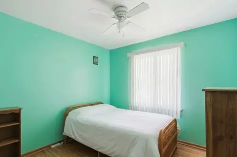 Bedroom - 3708 Pebble Crk, Mchenry, IL 60050 photo 3 of 5