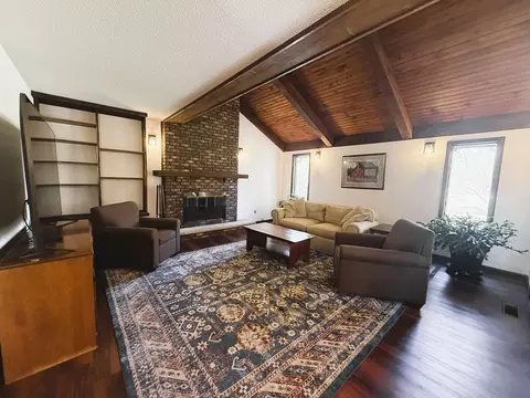 Living - 1225 Eustace Dr, Dixon, IL 61021 photo 2 of 4