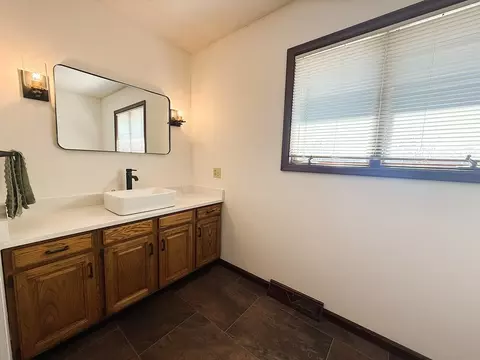 Bath - 1225 Eustace Dr, Dixon, IL 61021 photo 4 of 4