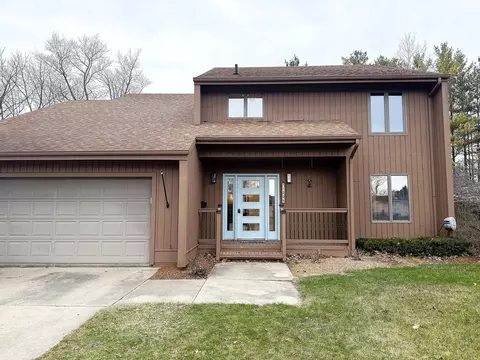 1225 Eustace Dr, Dixon, IL 61021