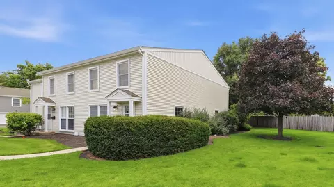 Other - 1694 Valley Forge Ct #D, Wheaton, IL 60189 photo 2 of 8