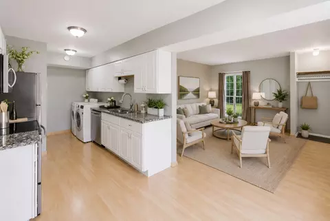 Kitchen - 1694 Valley Forge Ct #D, Wheaton, IL 60189 photo 1 of 4