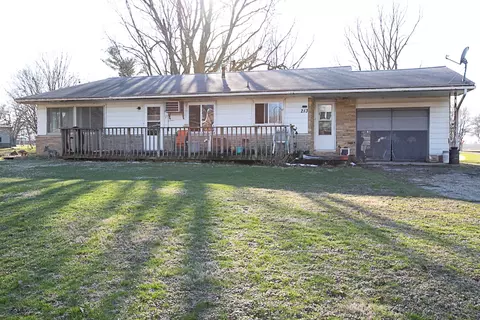 Other - 213 N 2nd St, Secor, IL 61771 photo 2 of 9
