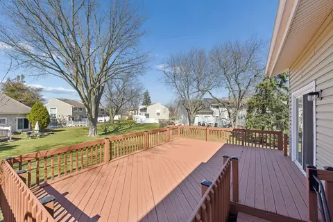 Exterior - 1110 Sausalito Ct, Bartlett, IL 60103 photo 4 of 7