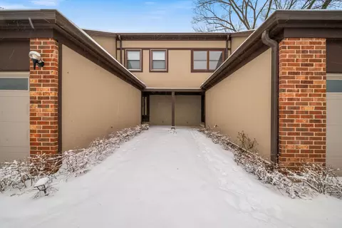 Other - 302 Linden Ln, Wheeling, IL 60090 photo 2 of 8
