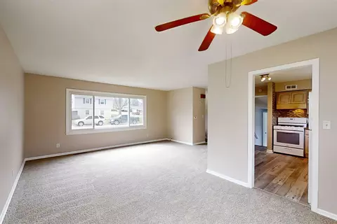 Living - 600 Sheridan Rd, Normal, IL 61761 photo 5 of 6