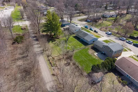 View/Area - 600 Sheridan Rd, Normal, IL 61761 photo 9 of 9