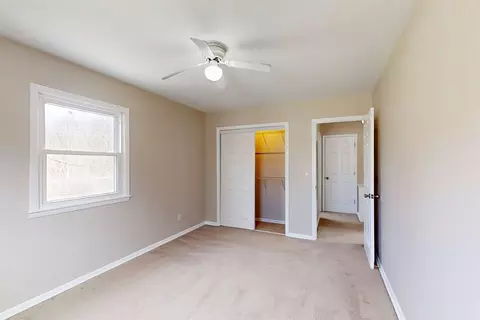 Bedroom - 600 Sheridan Rd, Normal, IL 61761 photo 6 of 7
