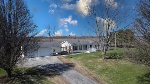 28240 N 990 Rd E, Potomac, IL 61865