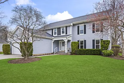 4217 N Ridge Ave, Arlington Heights, IL 60004