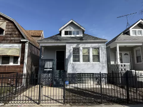 7131 S Wood St, Chicago, IL 60636