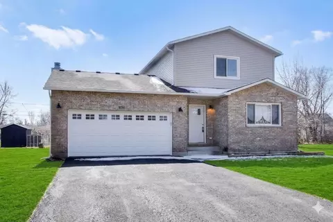 142 W 156th Pl, Harvey, IL 60426