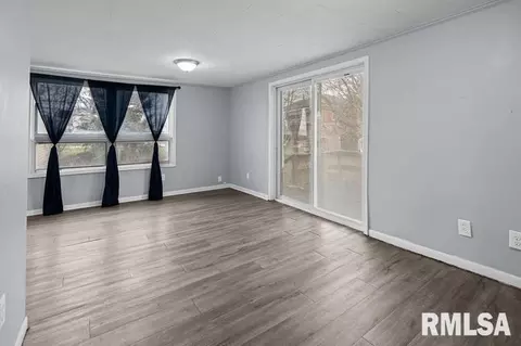 Living - 2629 170th Ave, Preemption, IL 61276 photo 4 of 4