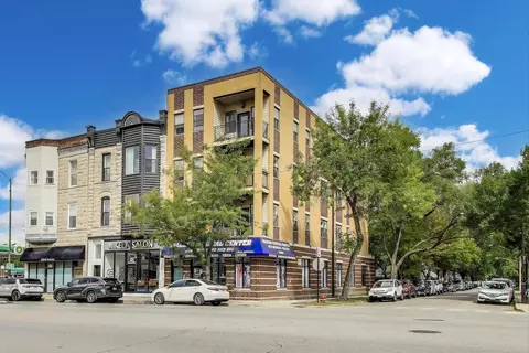 3132 W North Ave #2, Chicago, IL 60647