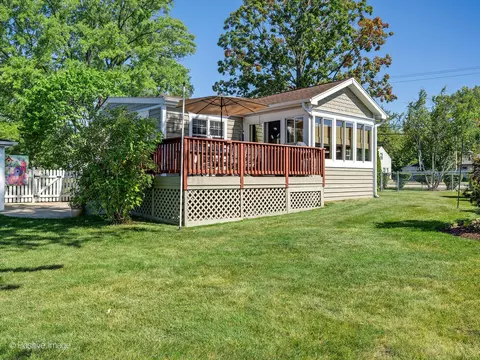 182 E Hale St, Elmhurst, IL 60126 photo 24