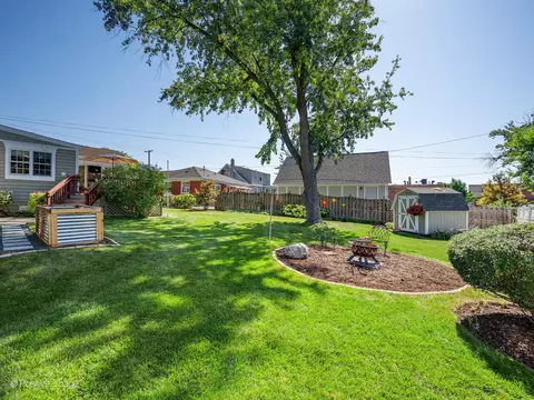 182 E Hale St, Elmhurst, IL 60126 photo 27