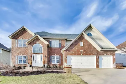 3507 Grassmere Rd, Naperville, IL 60564