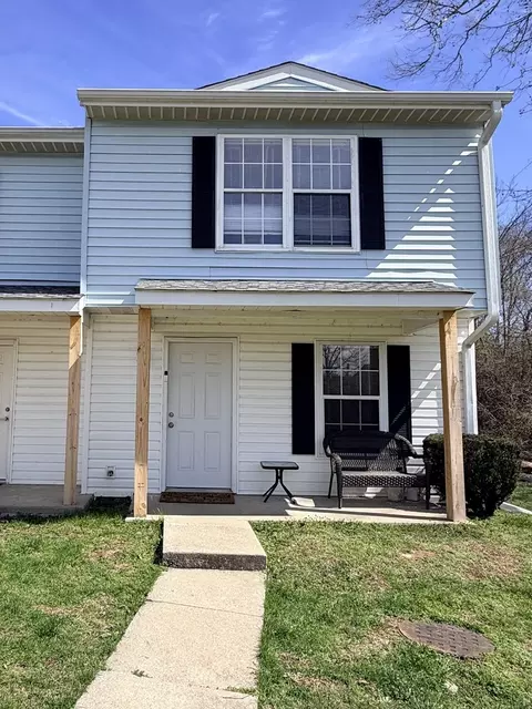 612 E Campus Dr #A-1, Carbondale, IL 62901