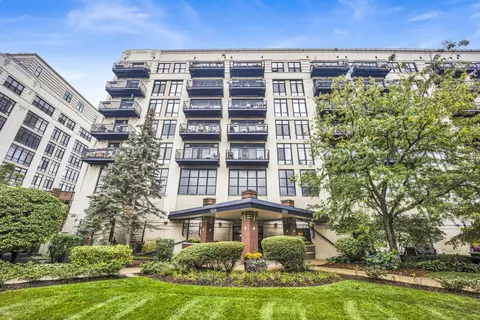 1524 S Sangamon St #806, Chicago, IL 60608
